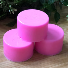 Charger l&#39;image dans la galerie, Vente ! Pink Candy - Shampoing solide végétalien 90 g