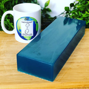 Huiles essentielles de menthe verte, d'eucalyptus et de citronnelle - Savonnette Théo's Planet 110g